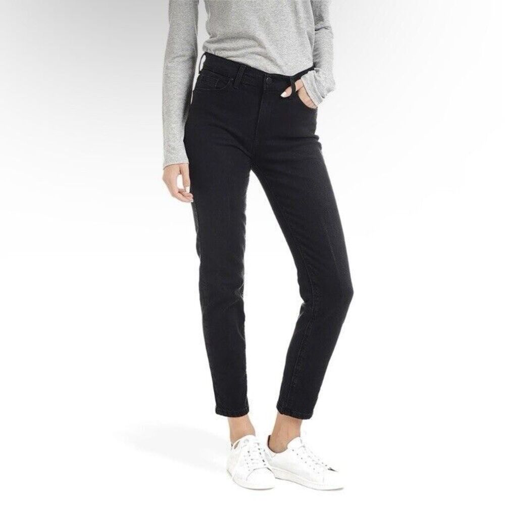 Women's Black Straight Leg Jeans